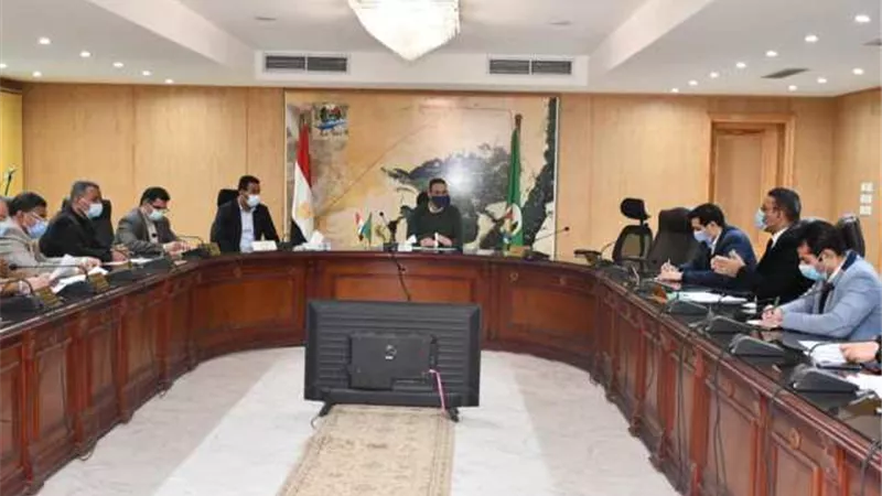 محافظ الفيوم يشدد على الانتهاء من كافة أعمال التسعير والمعاينة بملف التصالح