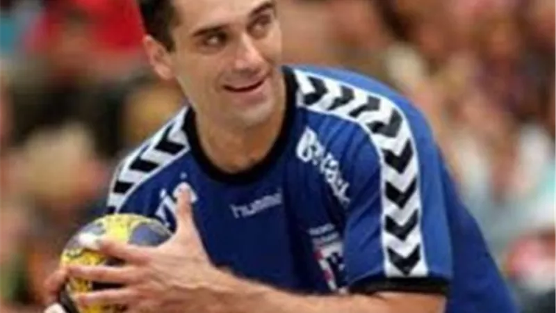 قائد منتخب اسبانيا يشيد بتنظيم مصر بطولة العالم لكرة اليد