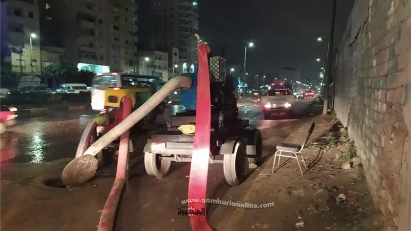 صرف صحى الإسكندرية وعلاج فورى لتراكمات أمطار نوة الفيضة