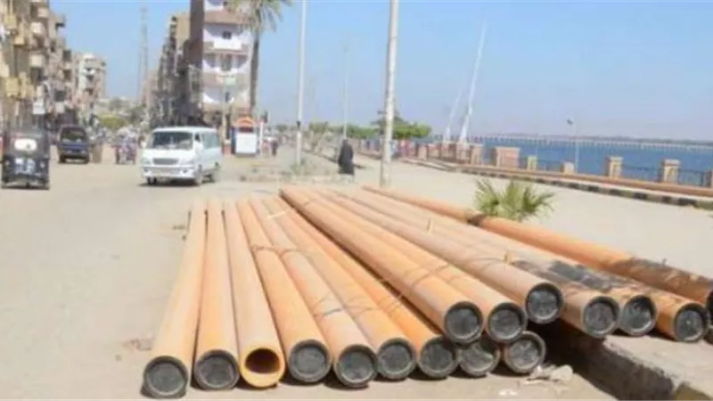 بدء اعمال مشروع إنشاء خطوط ومحطات الغاز الطبيعى للسيارات بالأقصر
