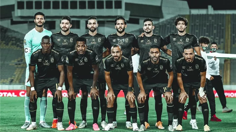 الأهلي يدرس شكوي اتحاد الكرة للفيفا
