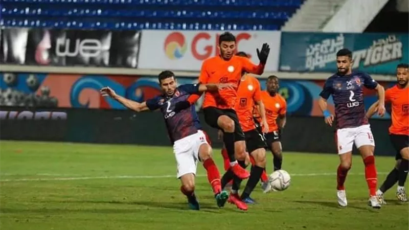 سيف زاهر يكشف حقيقة إيقاف حكم مباراة الأهلى والبنك الأهلى