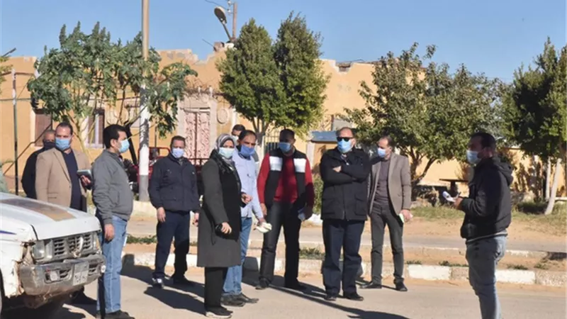 محافظ أسيوط يتفقد قري الظهير الصحراوى بمركزى القوصية وديروط