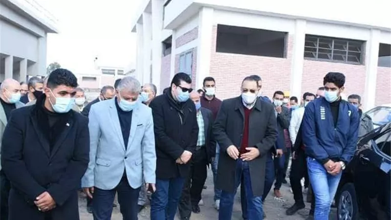 محافظ الشرقية يختتم جولته بمركز أبوكبير بتفقد مشروع إنشاء محطة معالجة المشاعلة ومنشأة رضوان