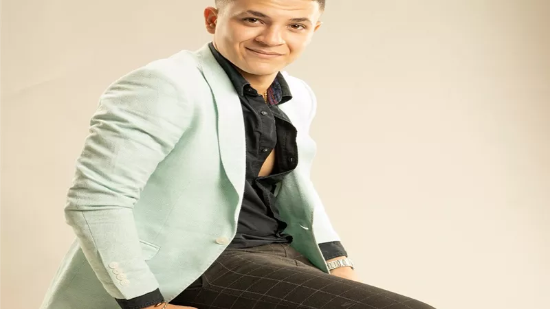 بالفيديو : محمد قماح يشيد بـ مصري و