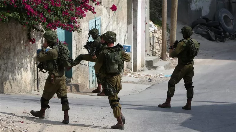 إسرائيل تعتقل فلسطينيا اقتحم قاعدة عسكرية في بئر السبع