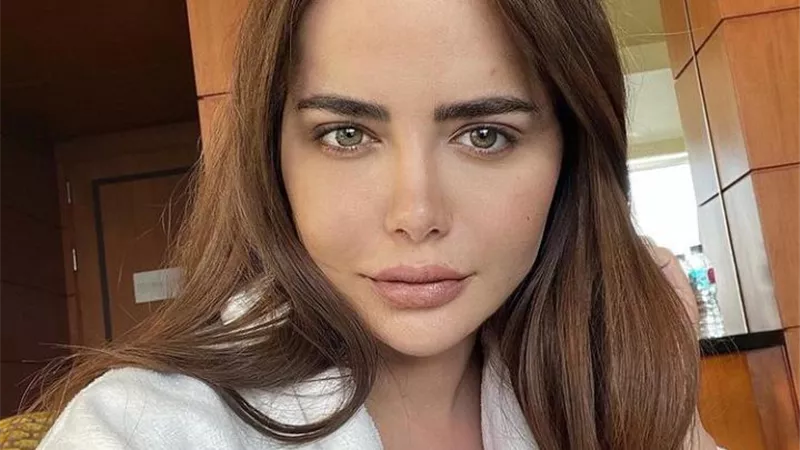بنظرة ساحرة .. رانيا ملاح تبهر متابعيها بأحدث إطلالتها