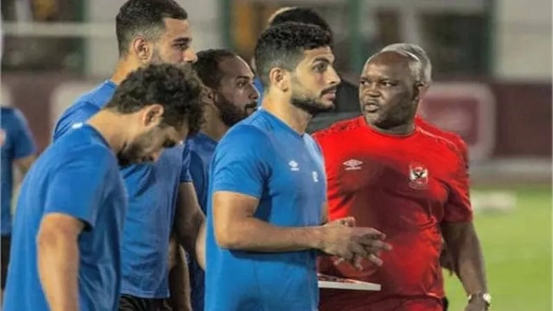 مهاجم الاهلى يحسم قراره النهائى بشأن الرحيل
