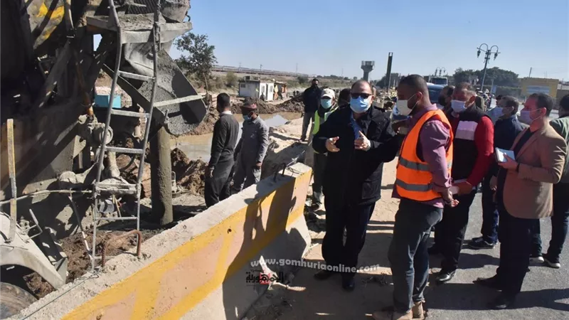 محافظ أسيوط يتفقد أعمال تنفيذ مشروع كوبري منقباد العلوي بطريق أسيوط/القاهرة الزراعي