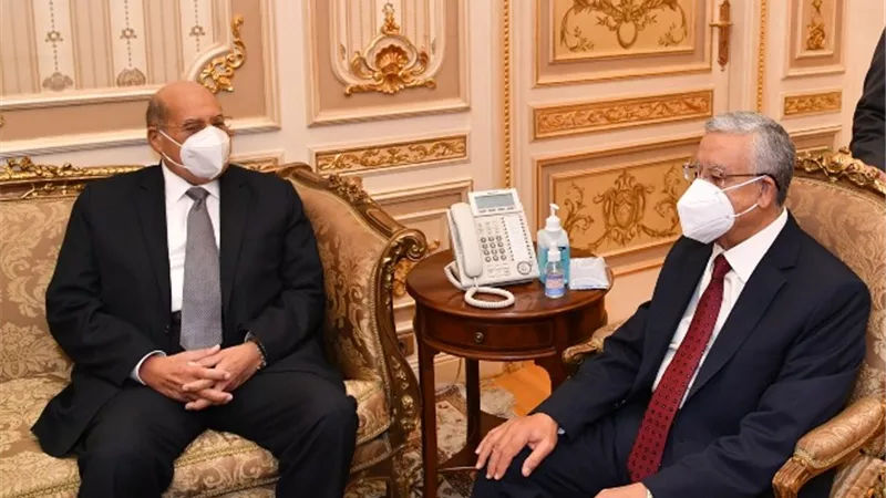 رئيس مجلس الشيوخ يهنئ الجبالي بتوليه رئاسة النواب