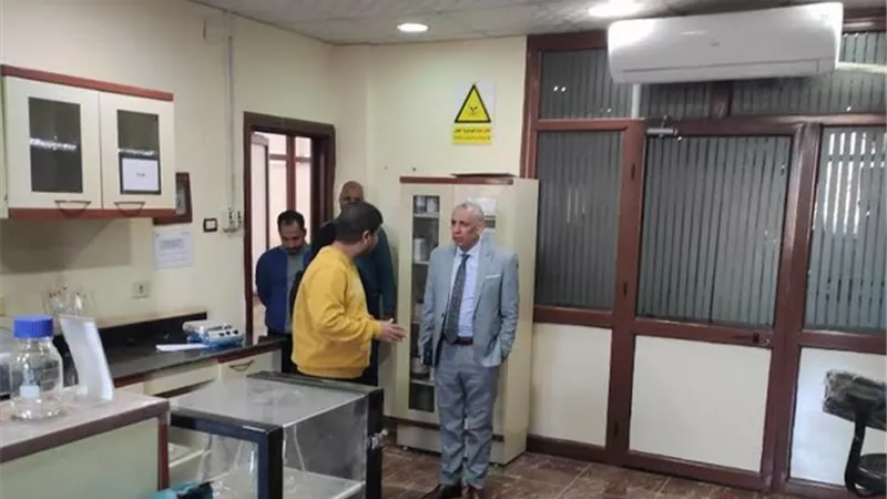 رئيس مياه قنا يتفقد محطة معالجة مياه الصرف الصحى