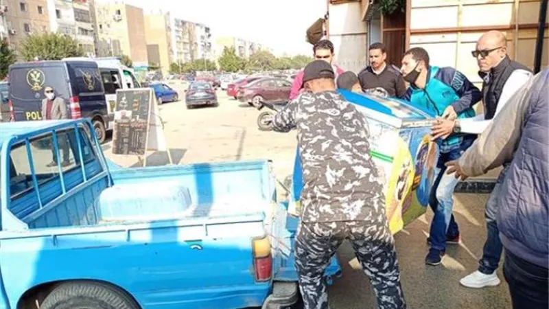 حملات موسعة لرفع الإشغالات تحرر 80 محضرا متنوعا بالإسماعيلية