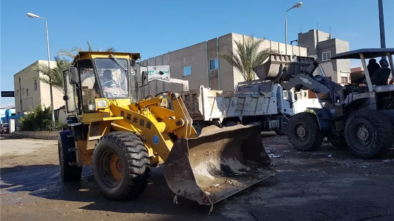 بالصور.. حملة لرفع الإشغالات وإزالة المخالفات بالمنطقة الصناعية يمدينة دمياط الجديدة