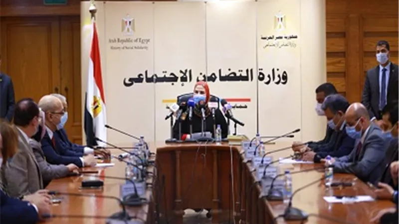القباج: تدشين منصة إلكترونية لتقديم الخدمات لأصحاب الحرف اليدوية والتوظيف