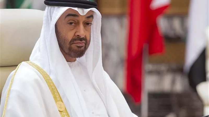 ولي عهد أبو ظبي: نتطلع للعمل مع بايدن لدعم الاستقرار والسلام في الشرق الأوسط