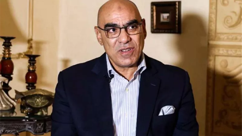 رئيس اتحاد اليد يكشف سر خروجه من معسكر المنتخب