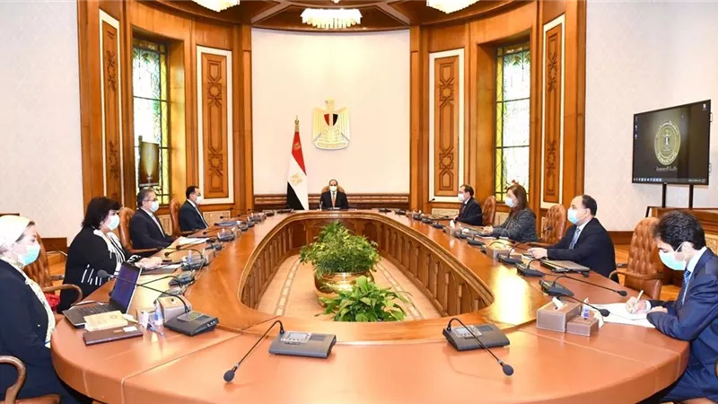 الرئيس يوجه باستكمال منظومة التعامل مع المخلفات الصلبة