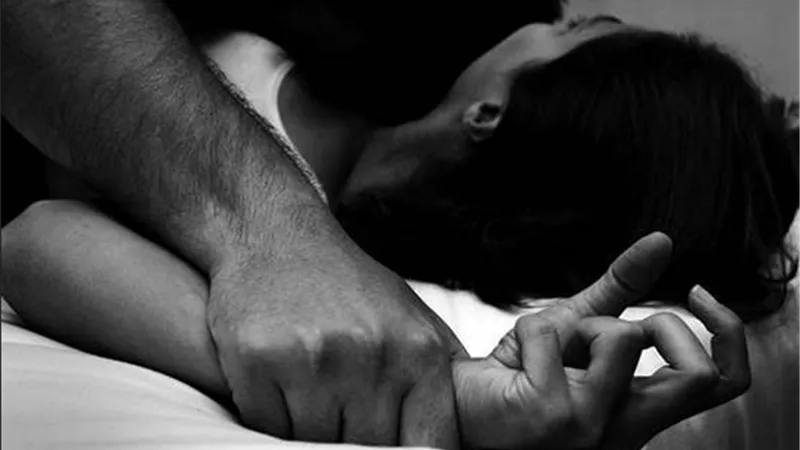 إحالة قاض وصديقيه لمحاكمة عاجلة ..خطفوا واغتصبوا فتاة بمارينا