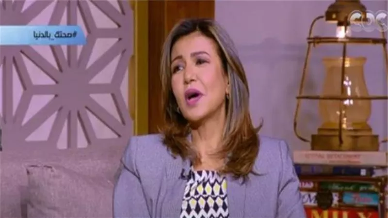 خبيرة طاقة تحذر من وجود زجاجة الماء في غرفة النوم: تصيب بالكوابيس