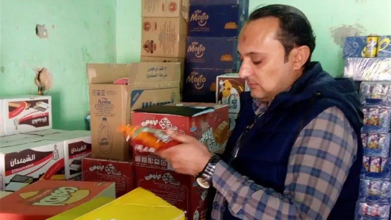 تحرير 29 محضراً واعدام 131 كجم و 7 لتر أغذية ومشروبات غير صالحة للاستهلاك الأدمى بمدينة طور سيناء