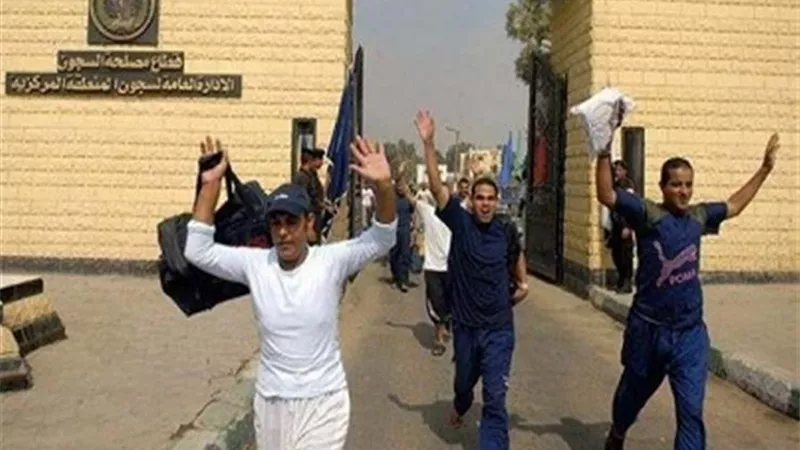 عفو رئاسى بمناسبة ذكرى ثورة يناير وعيد الشرطة بالسجون المصرية يشمل هؤلاء