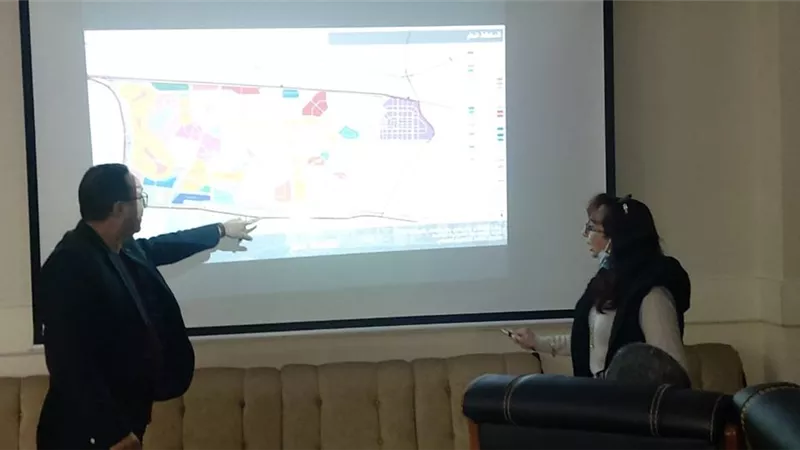 رئيس جهازحدائق العاصمة يناقش مع أحد المكاتب الاستشارية المخطط الاستراتيجي العام للمدينة