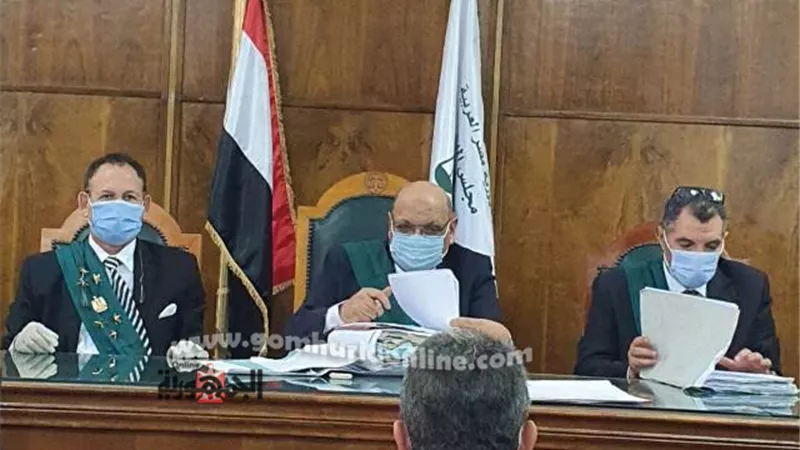 عقاب معلمة أظهرت فرحتها بالأعمال الإرهابية ضد شهداء الجيش والشرطة