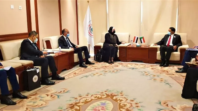 نيفين جامع: مصر حريصة على دعم السودان الشقيقة في تنفيذ خطط الاصلاح الاقتصادي والمساهمة فى صياغة خريطة صناعية استثمارية سودانية