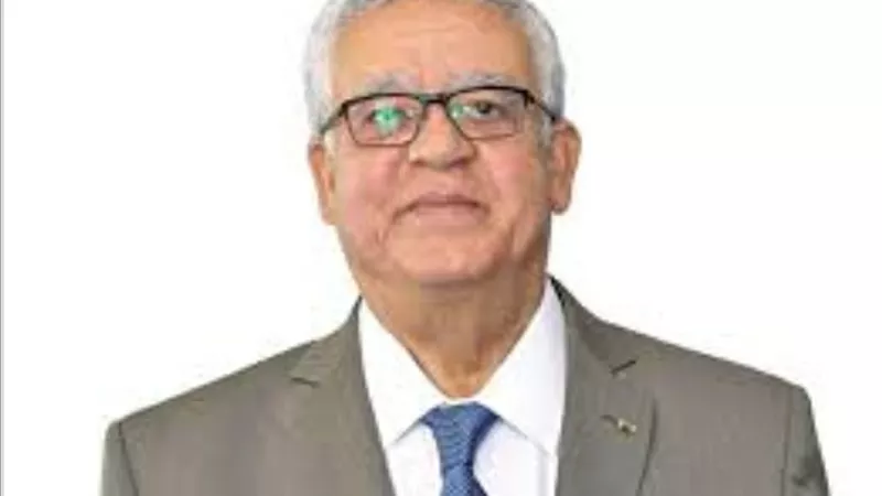 رئيس مجلس النواب يهنئ الرئيس عبدالفتاح السيسي بعيد الشرطة وثورة 25 يناير