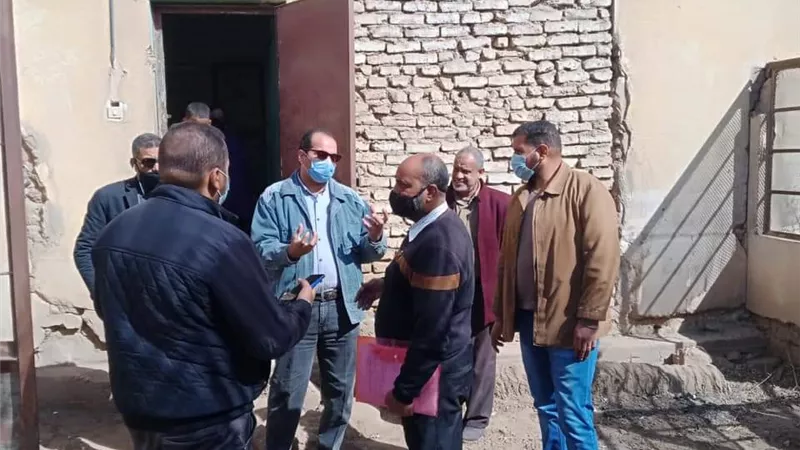 محافظ اسيوط: لجان متابعة للمشروعات الجارى تنفيذها بالقرى والمراكز