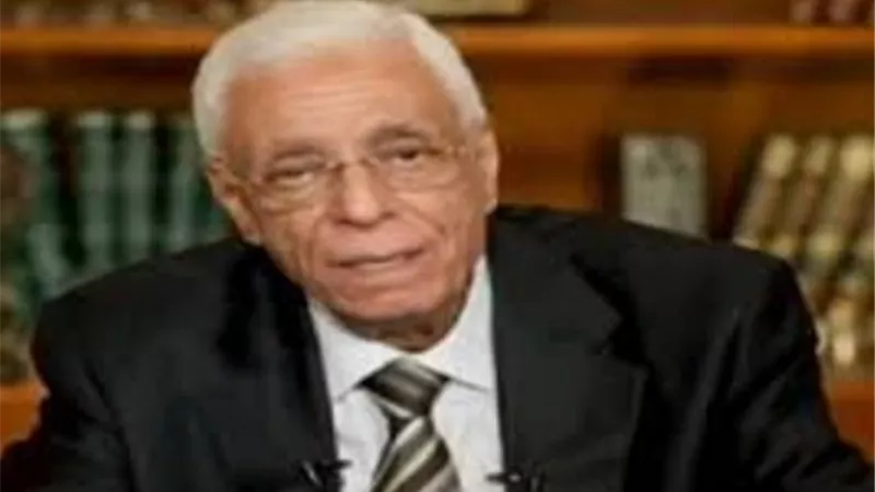 حسام موافي يحذر من غيبوبة نقص السكر: «خطيرة تنسف خلايا المخ».. فيديو
