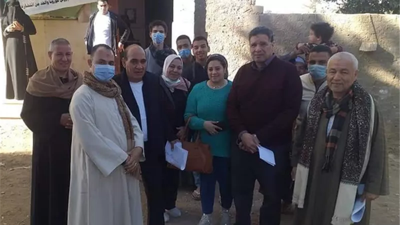 قافلة طبية لقرى بنى محمديات للكشف المجانى وصرف العلاج لغير القادرين