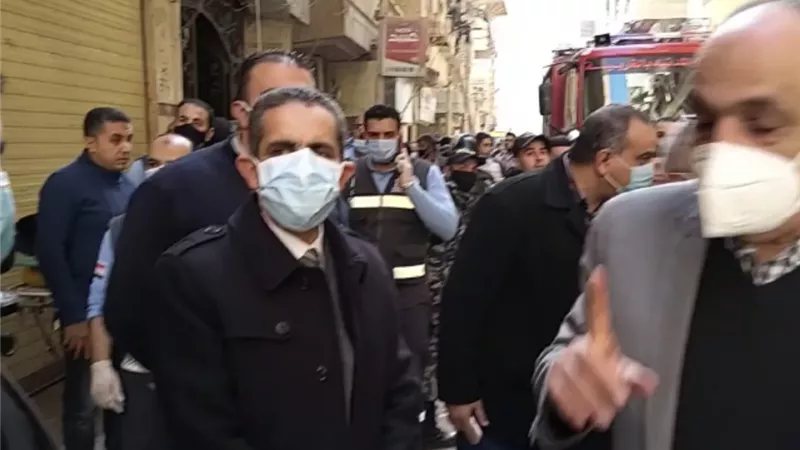تفاصيل لجان الاغاثة لأسر العقار المنهار بالمحلة الكبرى-صور