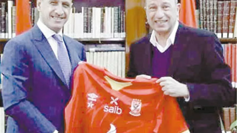 وزير الرياضة العراقي في زيارة للأهلي والزمالك