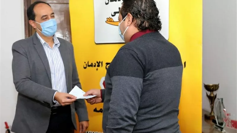 صندوق مكافحة الإدمان يسلم دفعة جديدة من المتعافين من إدمان المخدرات قروضًا لإنشاء مشروعات