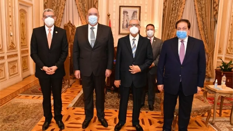 رئيس الجهاز المركزي للمحاسبات يهنئ المستشار الدكتور حنفي جبالي رئيس مجلس النواب