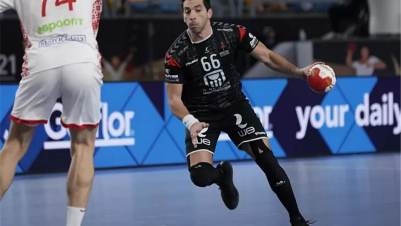 أحمد الأحمر يتصدر قائمة هدافى منتخب مصر أمام بيلاروسيا بمونديال اليد