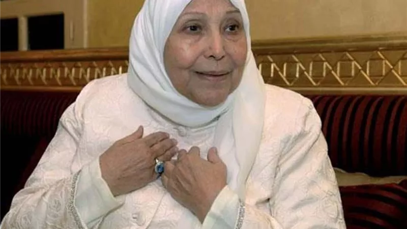 ياسمين الخيام باكية على رحيل عبلة الكحلاوى: 