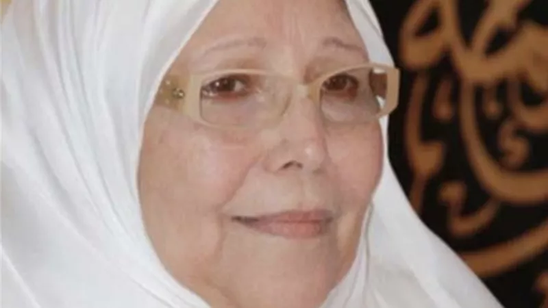 نشوى مصطفى تنعى رحيل عبلة الكحلاوى بكلمات مؤثرة