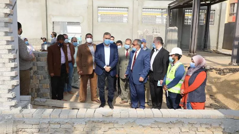 ابو ليمون يتابع تنفيذ الأعمال الإنشائية لمجازر شبين الكوم وجنزور