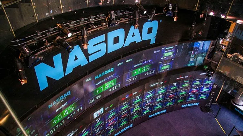 ارتفاع العقود الآجلة لـ