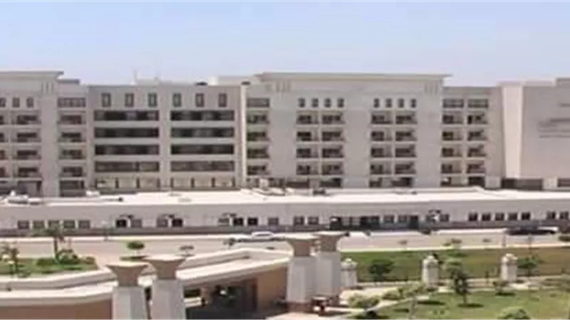 رئيس جامعة أسيوط يصدر عدد من القرارات الجديدة بكليتى التربية الرياضية والحقوق