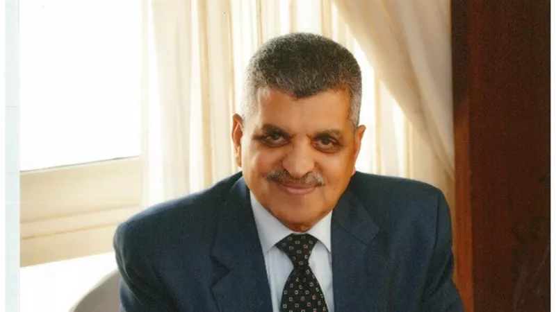 هيئة قناة السويس توفر احتياجات القطاع الطبي بمدن القناة من اسطوانات الأكسجين لمواجهة كورونا.صور