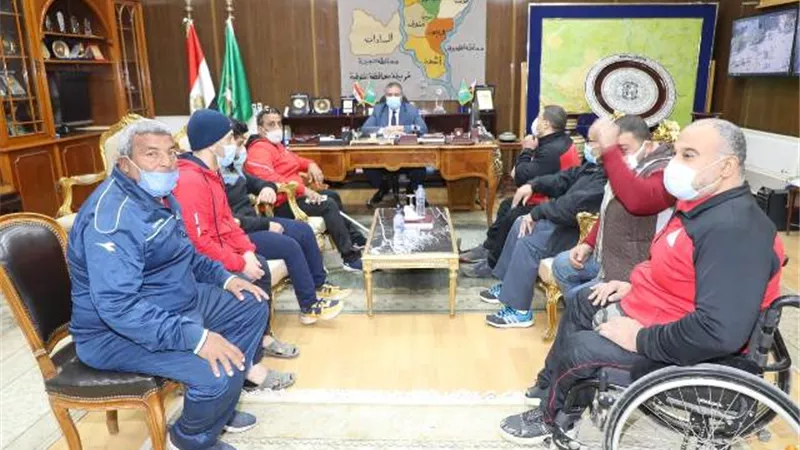 محافظ المنوفية يلتقي ذوي الهمم ويبحث مطالبهم.صور