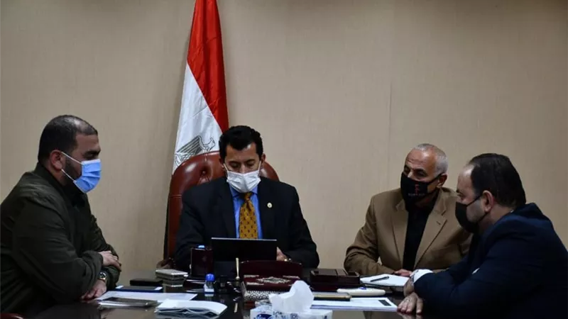 وزير الرياضة لـ