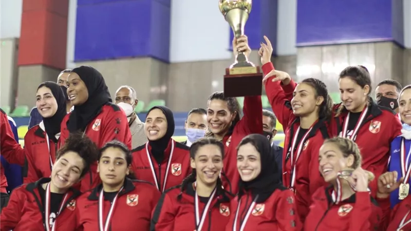 الأهلي بطلا لكأس السوبر لكرة السلة سيدات بعد الفوز امام هليوبوليس .. صور
