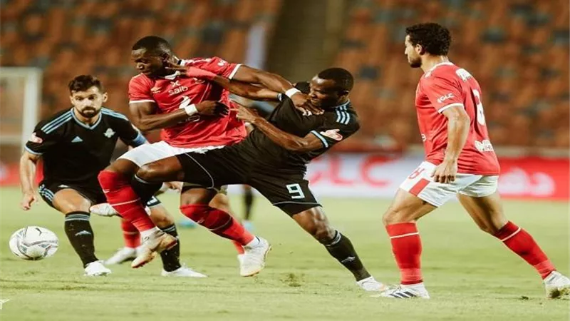 مدرب الأهلى: بيراميدز ثالث مباراة نتعرض فيها لظلم تحكيمي
