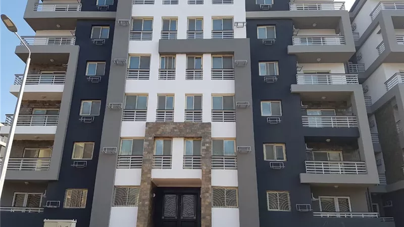 رئيس جهاز مدينة دمياط الجديدة يتفقد وحدات مشروع 