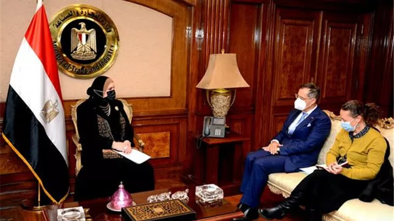 وزيرة التجارة والصناعة: 960 مليون دولار حجم التبادل التجاري بين مصر وسويسرا خلال 2020