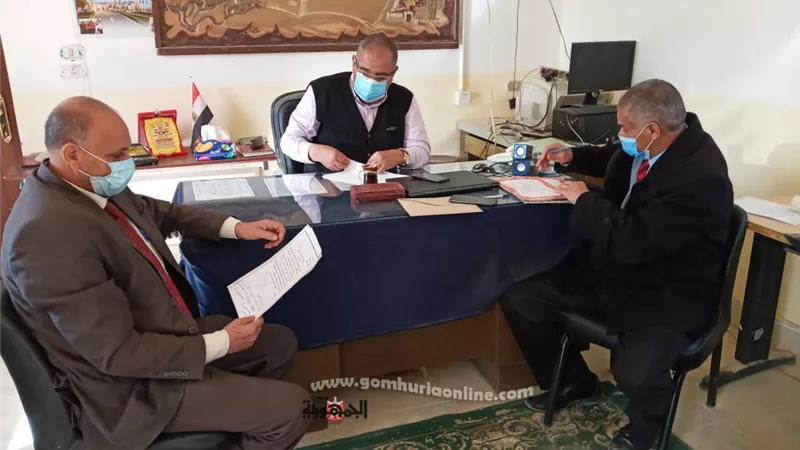 وكيل تعليم الوادى الجديد يوجه بتفعيل مجموعات تقوية للطلاب .صور